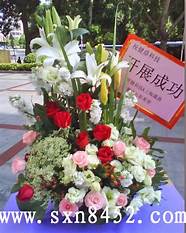花点时间品牌花店合伙人 助力200 女性轻松开花店