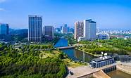 中国舟山群岛新区全国大学生创业大赛上海赛区在黄浦江畔举行。