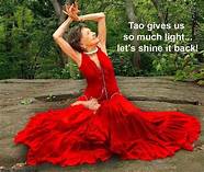 练习瑜伽97年 百岁瑜伽老人 自称从未去过医院