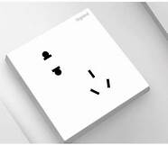 罗格朗品牌开关墙壁开关七孔插座(开关插座罗格朗是什么品牌)