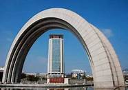 华侨大学很不好吗(华侨大学为什么这么强)