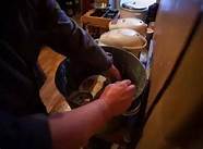 出国打工成热潮 那些漂泊在异国打工者的血和泪