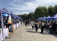 西安翻译学院举办第八届“互联网 ”大学生创新创业大赛冠军争夺赛