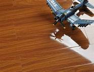 肯帝亚地板怎么样与地板