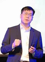 58总裁ceo姚劲波 应在某个行业积累一技之长