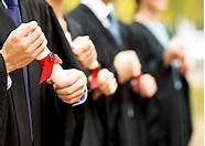 华东理工大学和深圳荣格成立了保健食品研究中心。