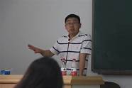 创业者何万斌谈大学生创业导师。