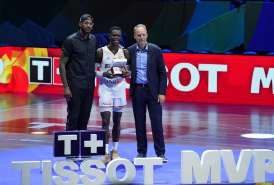 篮球世界杯｜施罗德：我们小组赛时就下定决心拿金牌