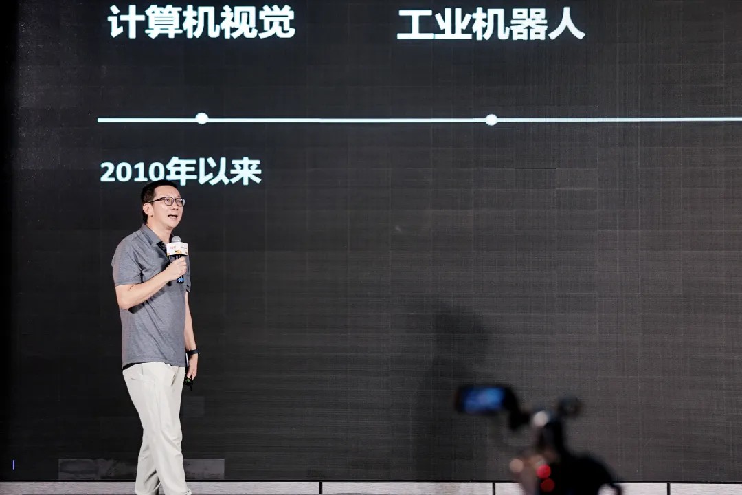 102家早期科技企业，200+投资人齐聚成都，2024DEMO CHINA大会举办