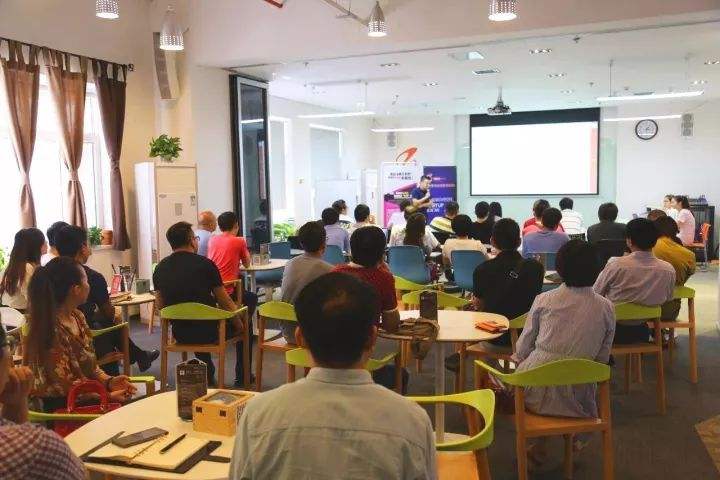 解答！创业图片