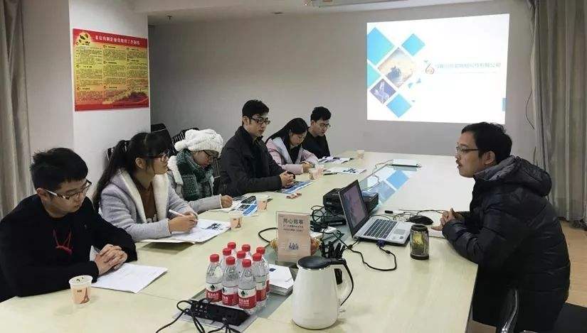 解答！青年创业网"专业解答"