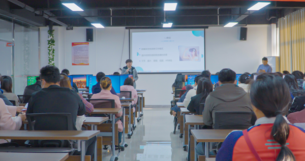 相关！餐饮体验式培训创业网