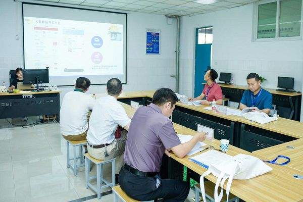 解说！河南创业