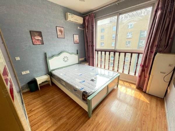 求答案！留学生创业园