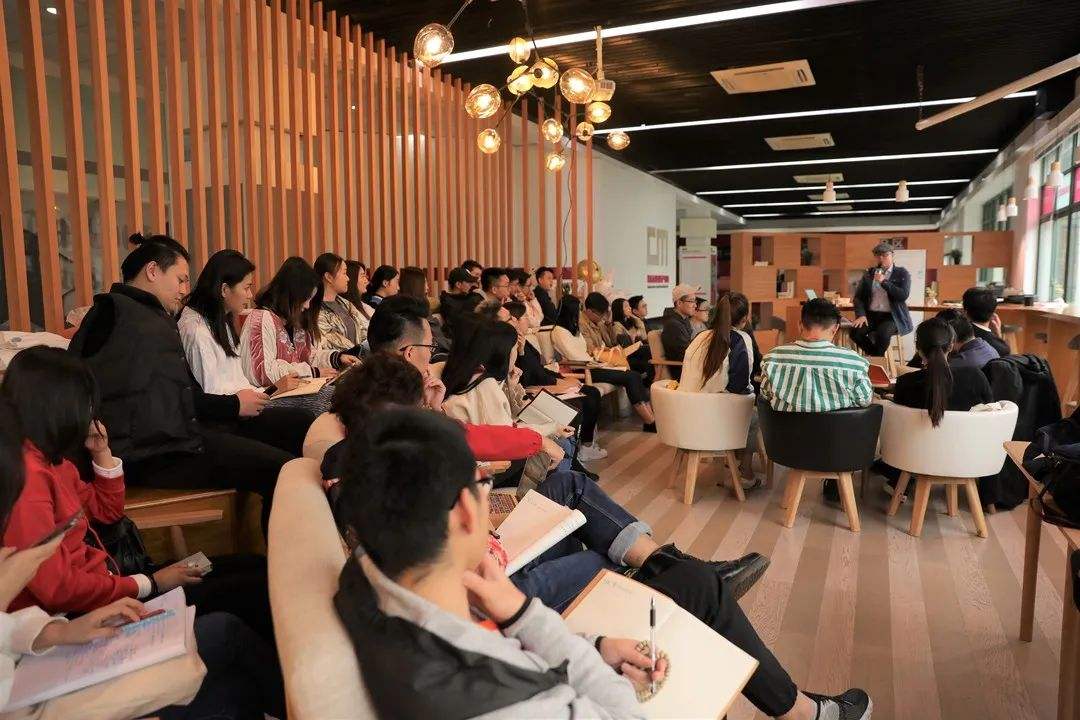 解答！十万块创业