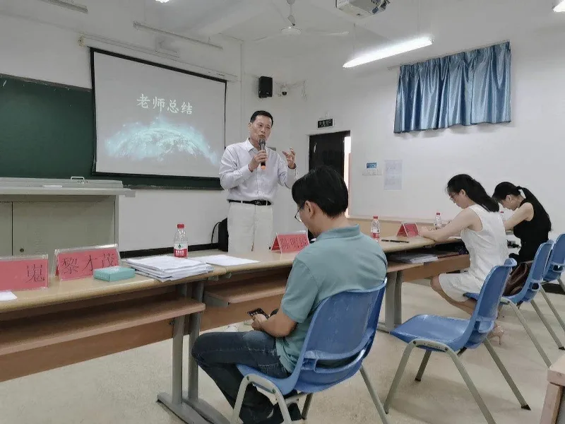 大学生自己创业