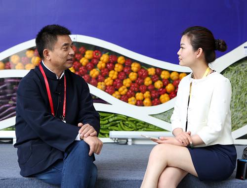 解答！刘永好的创业史