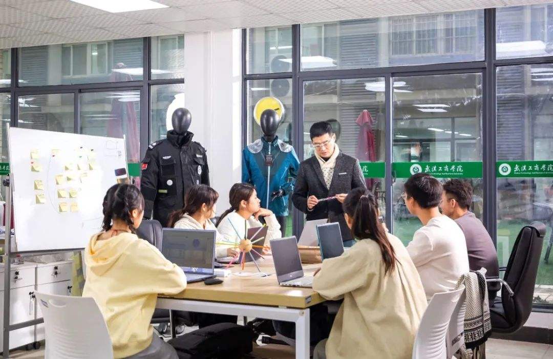 解释！学生创业