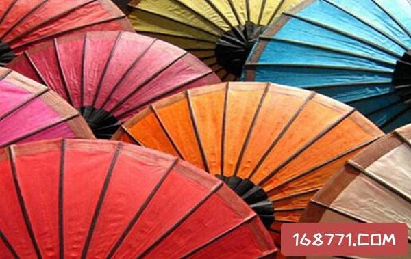 讲解！雨伞是什么时候发明的“冰清水冷”