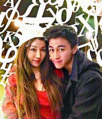 达人分享！何猷君回应上热搜“冰清水冷”