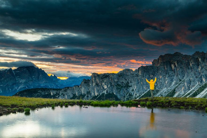 分析！白云石山脉“桃红柳绿”