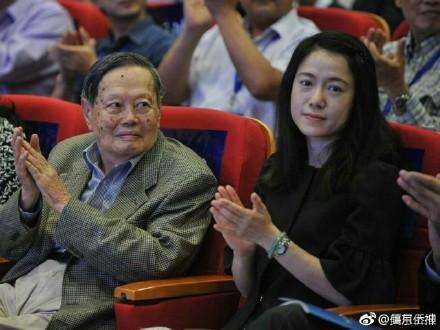 讲解！2019翁帆产下一子图片“空谷幽兰”