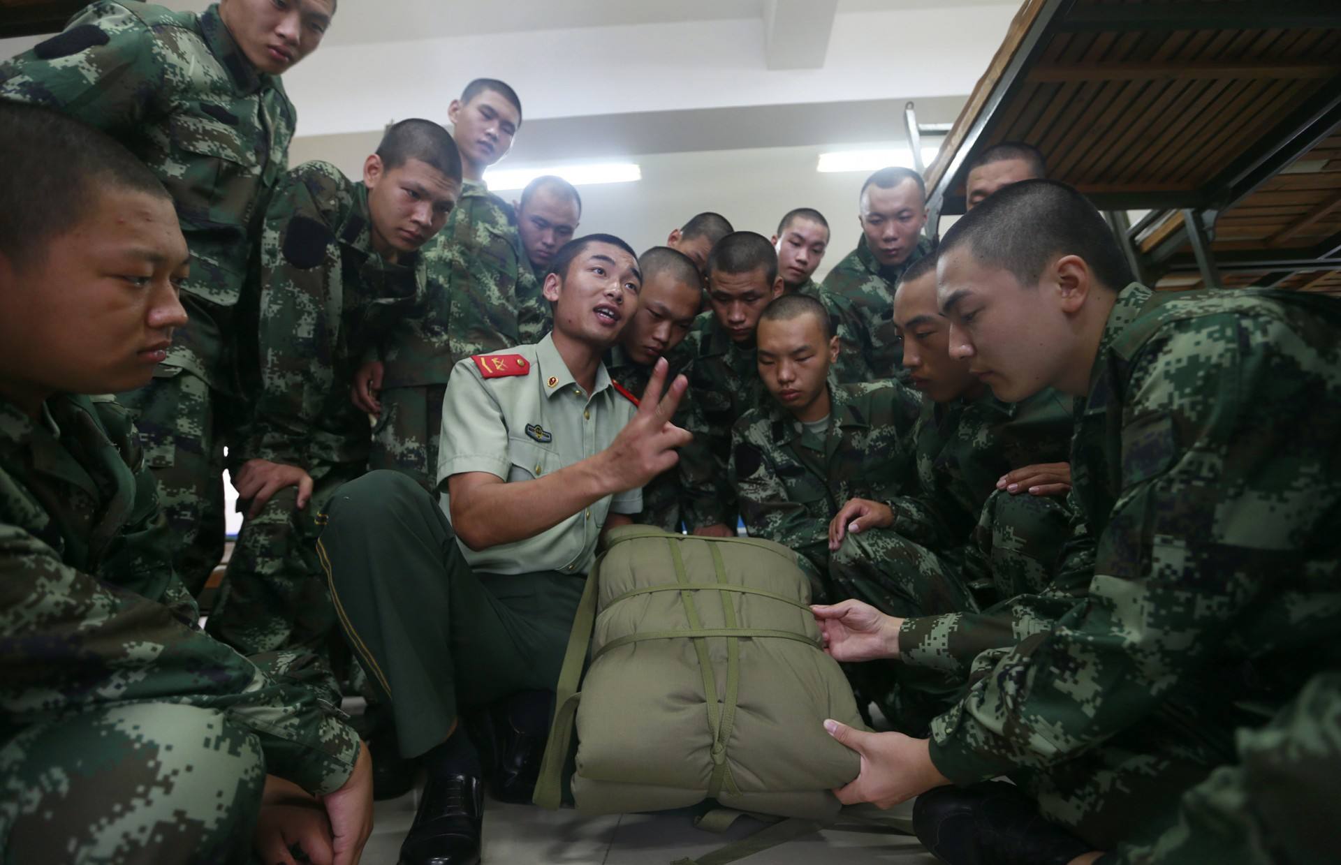 讲解！怎么打背包“桃红柳绿”