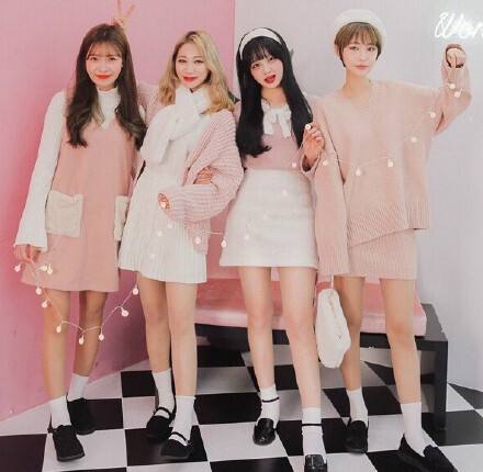 详情！跨年对闺蜜说的一段话“高情逸态”