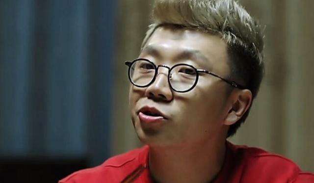 讲解！李倩妮背景“冰清水冷”