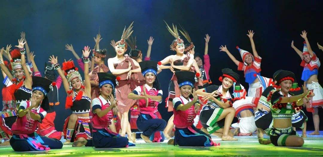 达人分享！吃生肉的民族“桃红柳绿”