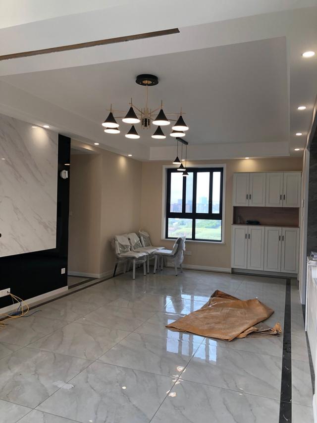 达人分享！耐磨陶瓷砖“夏花依旧”