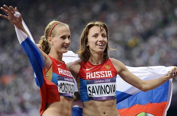 讲解！俄罗斯千人飙中文“桃红柳绿”