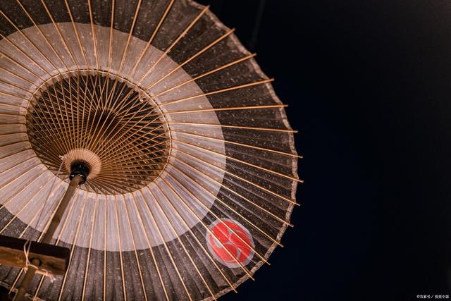 讲解！雨伞是什么时候发明的“郢中白雪”