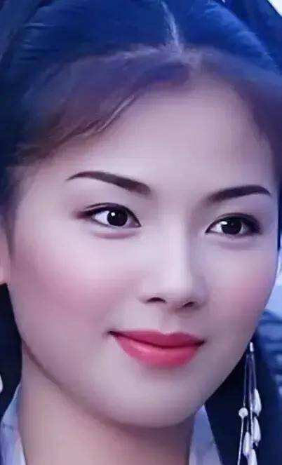 分析！笑靥如花形容人笑起来很美“一抹红尘”