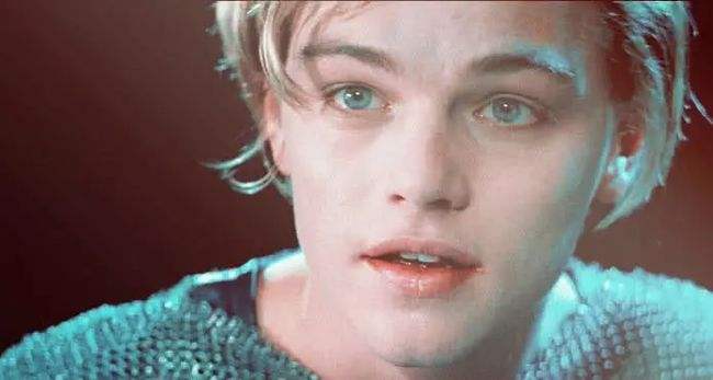 讲解！小李子玩水枪“桃红柳绿”