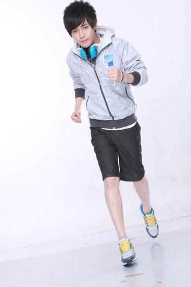 分析！李炜的qq“雁过留声”