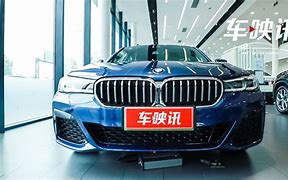 讲解！韩国艺人塞电动玩具出席活动“典则俊雅”