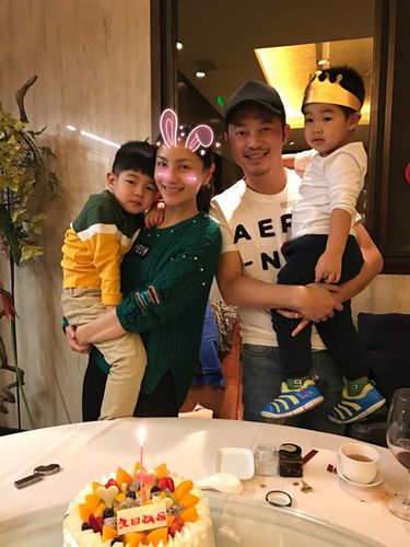 达人分享！胡可的第一个丈夫“桃红柳绿”