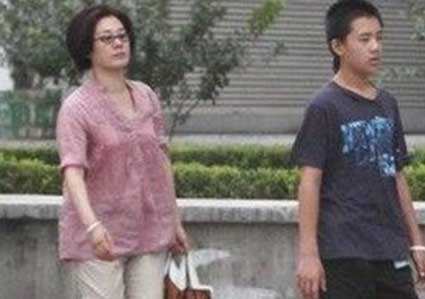 讲解！丛珊的丈夫“典则俊雅”