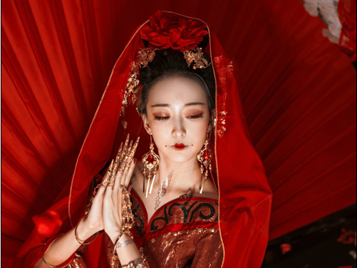 分析！剑纯宏“一抹红尘”