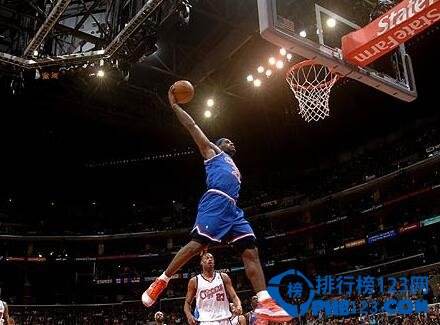 详情！nba裁判扣篮“郢中白雪”
