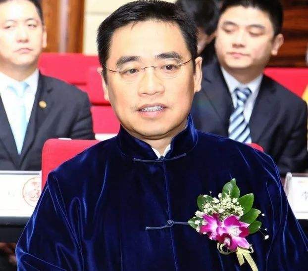分析！海航集团王健“郢中白雪”