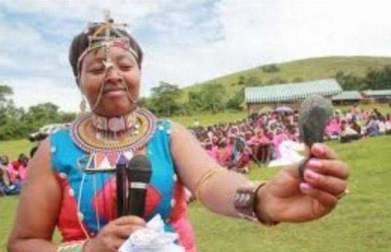 详情！女性割礼后还能用吗“星星点点”