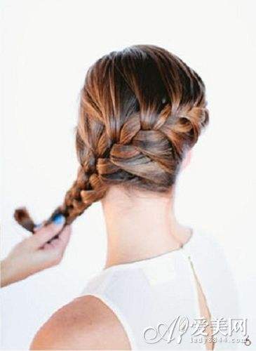 达人分享！韩式麻花辫盘发“高情逸态”