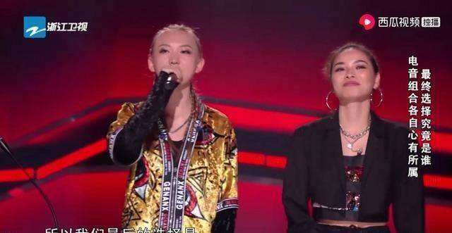 讲解！李宇春李荣浩呵呵哈哈“空谷幽兰”