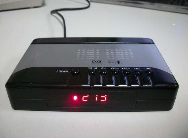 分析！卫星电视机顶盒破解“桃红柳绿”