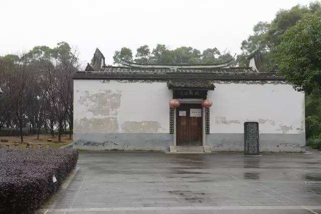 分析！郊区公园年票“夏花依旧”