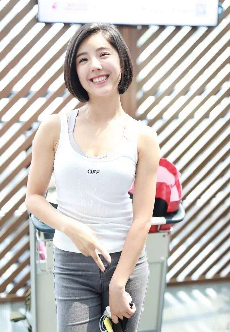 讲解！青春期3首映礼“高情逸态”