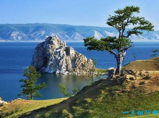 讲解！世界上最深的湖在哪个国家“星星点点”