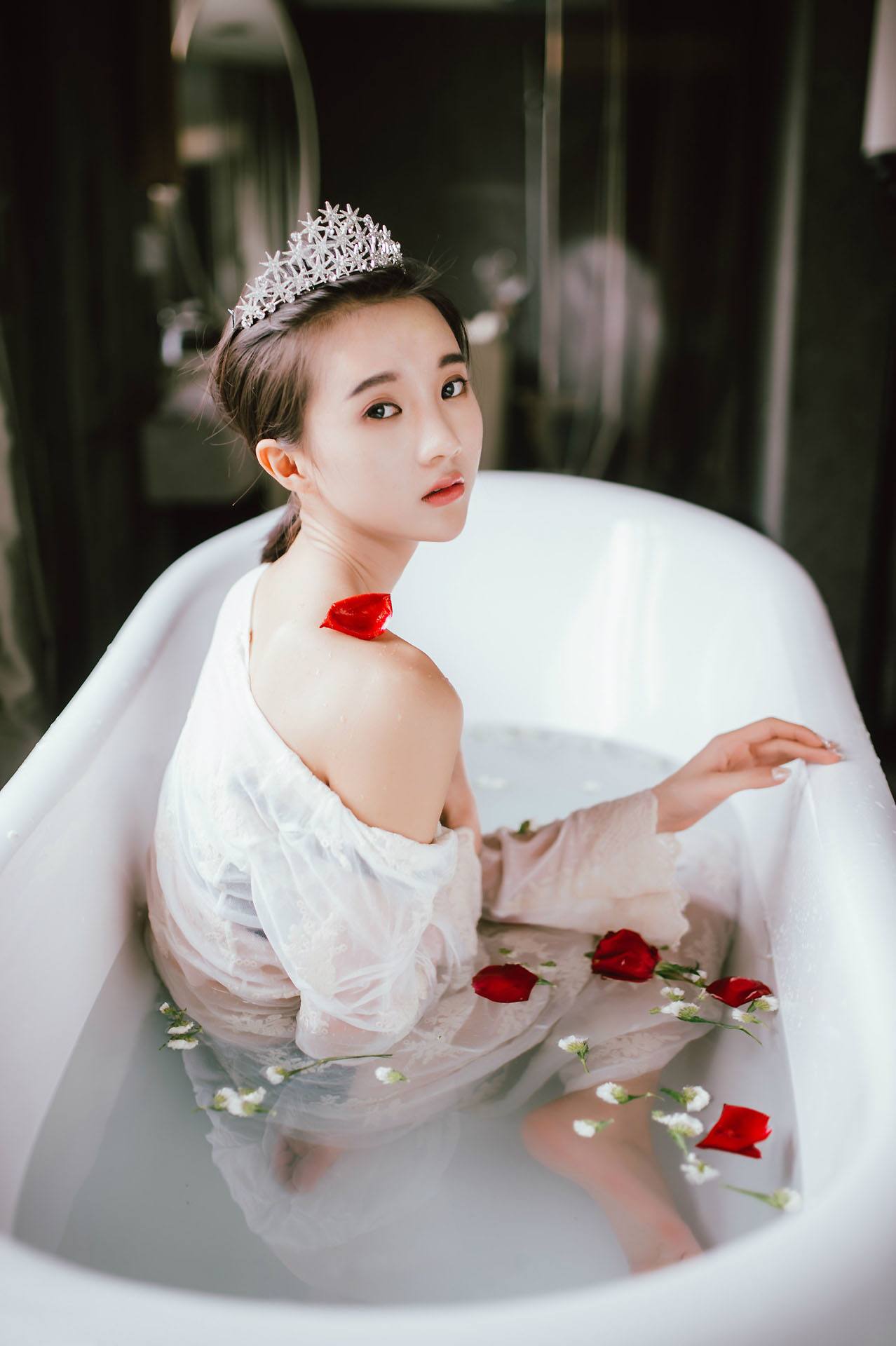 分析!少女浴室20天死亡“星星点点” 分析!少女浴室20天死亡“星星点点”